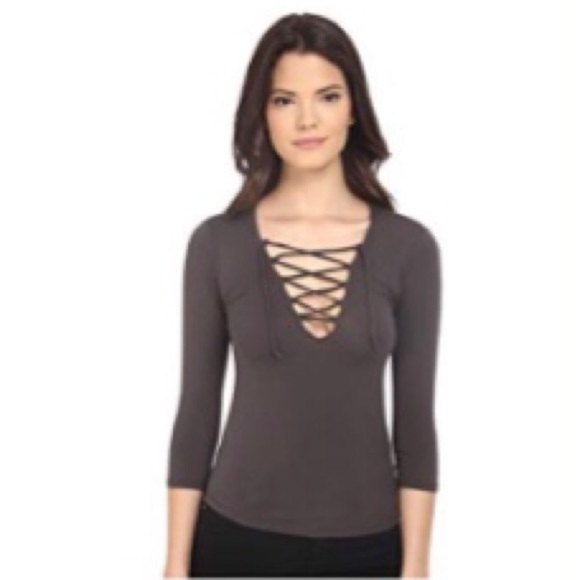 UO PROJECT SOCIAL T Gray Tie-Frt 3/4-Slv Top EUC M - Picture 6 of 6